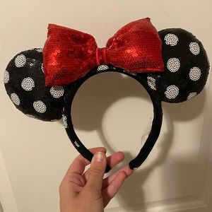 Official Disneyland Sequined Polka Dot Minnie Ears
